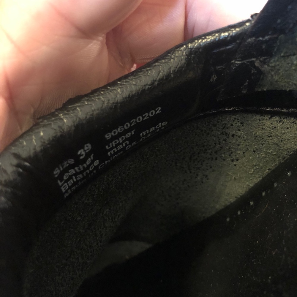 Dansko Black Leather Embossed Shoes size 39 (8.5) - Picture 9 of 10